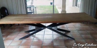 pied table pietement tube fer Forge Catalane Cabestany